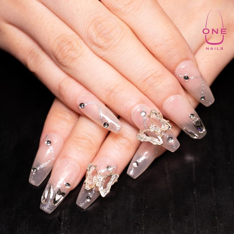 Marsvera - Elegant Silver Accents Sparkling Rhinestone Luxury Press On Nails